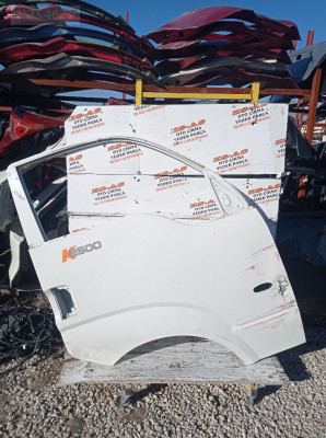 KİA BONGO SAĞ ÖN KAPI ÇIKMA BOŞ ORJİNAL 2019-2025