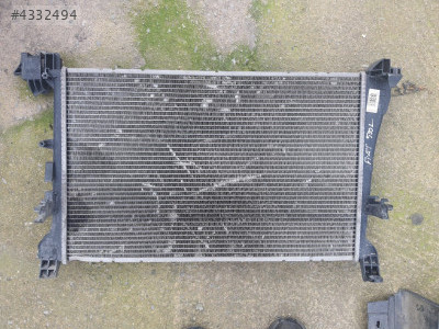 FİAT 500L SU RAYATÖRÜ