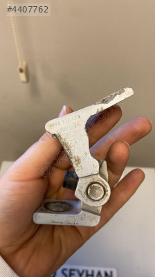 7N0831401 Volkswagen Polo 2017 sol arka ön üst alt kapı menteşesi