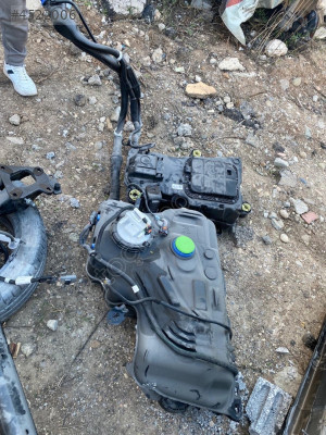 Fiat Doblo 2025 yakıt deposu