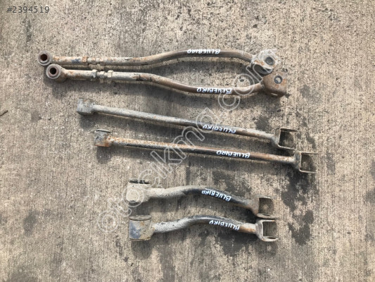 Nissan Bluebırd Arka Denge Kolu