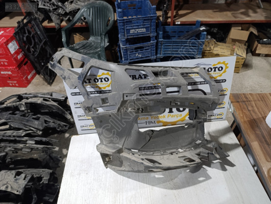 51117459710 BMW 1 SERİSİ F40 ÖN TAMPON SAĞ İÇ BRAKET