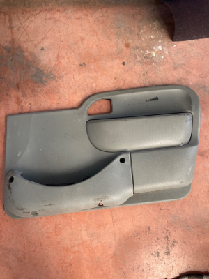 RENAULT KANGOO 2 SAĞ ÖN KAPI KARTONU
