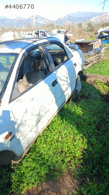 Mitsubishi carizma 98/04  sol  ön arka kapıları çikma orjinal