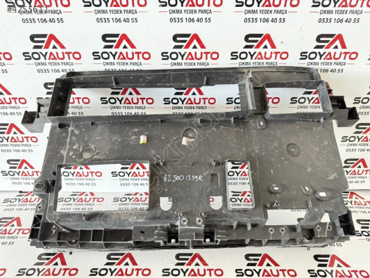 Megane 4 ön panel Orjinal sıfır