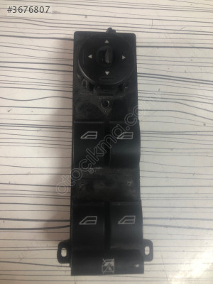 Ford Focus-C-MAX Sol Ön Cam Düğmesi