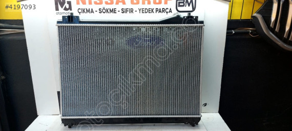SUZUKİ VİTARA SIFIR SU RADYATÖRÜ ORJİNAL ÇIKMA YEDEK PARÇA