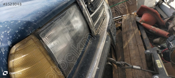 Mercedes w123 ön far