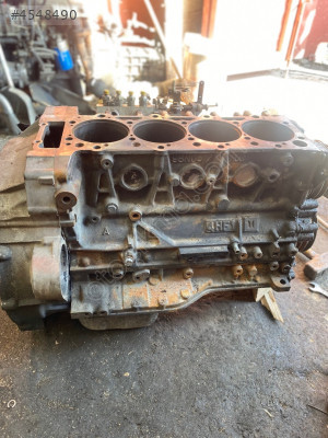ISUZU NPR 66 MOTOR BLOK