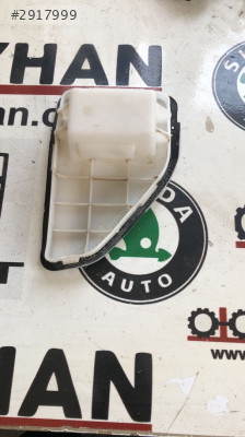 58165-0D020 Toyota Yarıs 2015 taban alt plastik