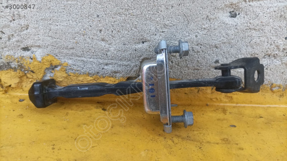 Megane 4 arka kapı gergisi