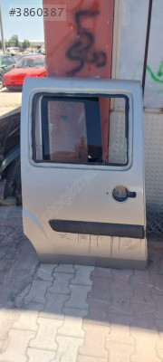 Fiat Doblo Sag Sürgülü Kapı