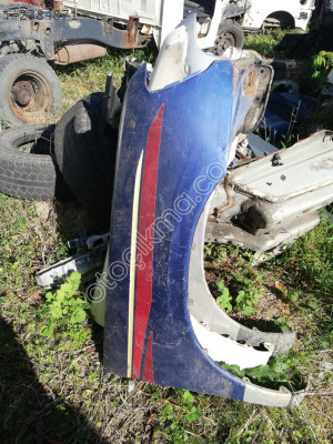 Nissan pıckup 1997 model sağ ön çamurluk çıkma