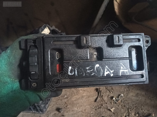 Opel omega A kalorifer kumanda paneli