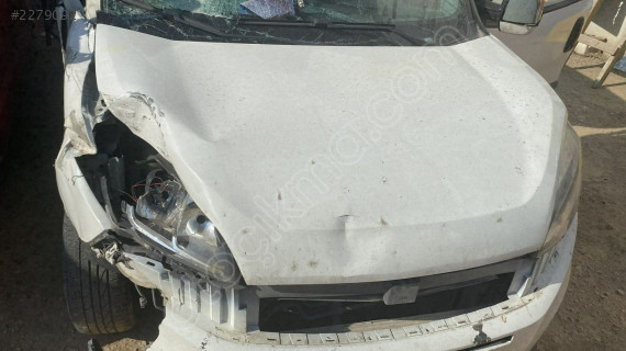 Fiat doblo çıkma hasarlı ön kabut