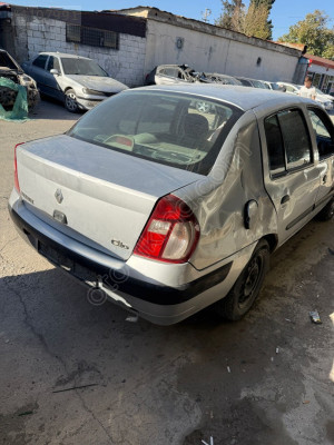 RENAULT CLİO ARKA DİNGİL ÇIKMA ORJİNAL
