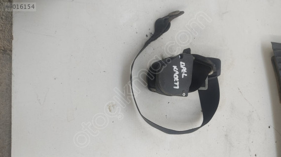 OPEL KADET EMNİYET KEMERİ ÇIKMA