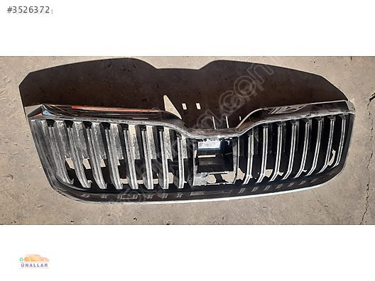 Skoda Superb Ön Panjur - Mertler Oto Yedek Parça Çıkma Ürün