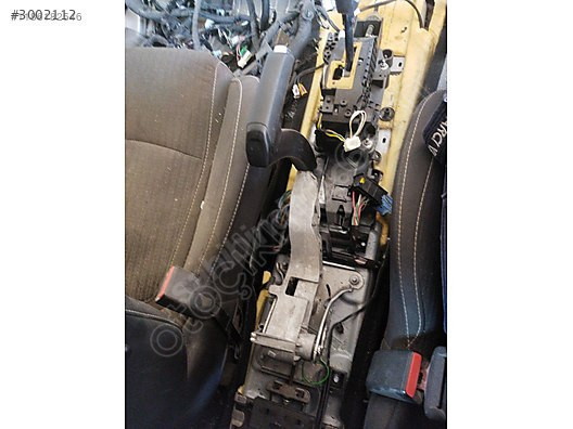 RENAULT MEGANE 4 EL FREN TABANCASI ÇIKMA ORİJİNAL