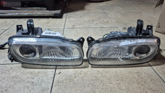 Mazda Lantis Sol Ön Far