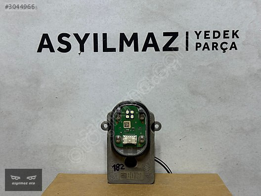 MERCEDES C SERİSİ W205 FAR LED MODÜLÜ  -NO182