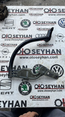 3G5827302A Volkswagen Passat b8.5 b8 sağ bagaj kapağı menteşesi