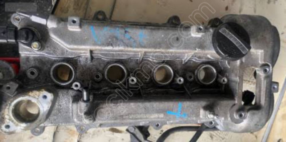 Kia Cerato Çıkma Kulbütör Kapak