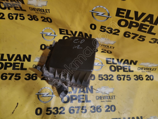 Opel Corsa D Çıkma Hava Filtre Kutusu - GM