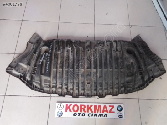 MERCEDES E KASA W212 ÖN TAMPON ALT MUHAFAZA