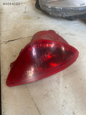 RENAULT CLİO ARKA SİS FARI