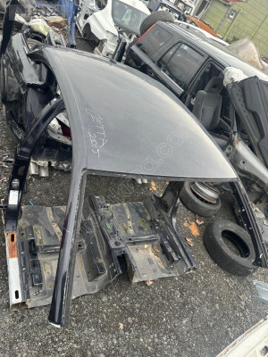 VOLKSWAGEN JETTA KESME DİREKLİ TAVAN ORJİNAL ÇIKMA