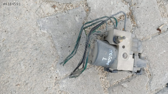 Renault Megane 1 Modeli İçin ABS Beyni Çıkma Parçası