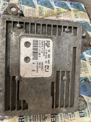 55562443 OPEL Vectra 2.2 Motor Beyni