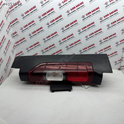 RENAULT TRAFİC SAĞ ARKA STOP KAPI  PLASTİĞ İLE BERABER -