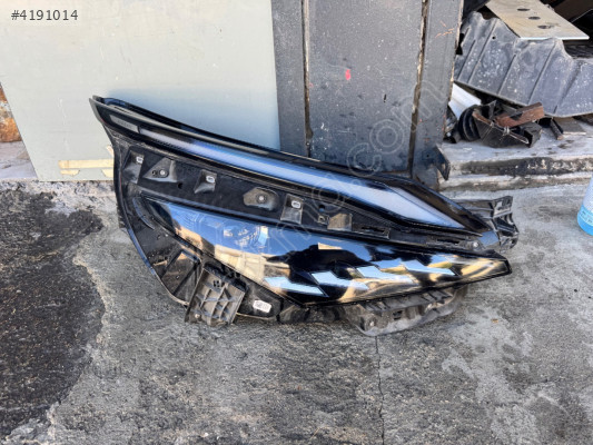 NİSSAN QASHQAİ SAĞ FAR ÇIKMA ORJİNAL 2024-2025