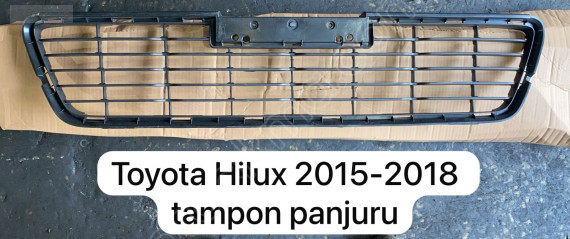 TOYOTA HİLUX TAMPON PANJURU