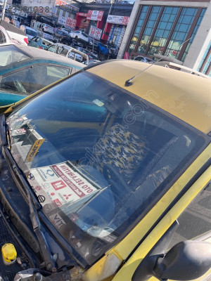 RENAULT KANGOO ÖN CAM HATASIZ