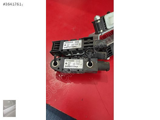 Marka Uyumlu JEEP CHRYSLER DODGE DARBE SENSÖRÜ 04896059AA