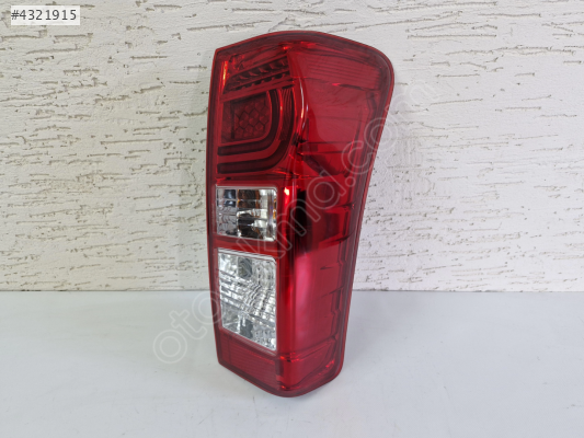 İSUZU D-MAX SAĞ ARKA STOP LAMBASI SIFIR 2017-2019