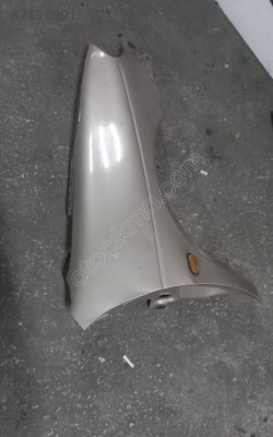 RENAULT MEGANE-1 1999 ÇIKMA ORİJİNAL SAĞ ÖN ÇAMURLUK