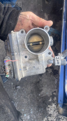 Mıtsubıshı Colt Lancer Mn191145 GAZ KELEBEĞİ