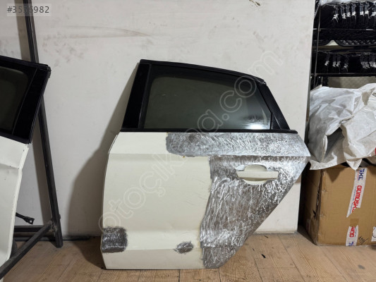 AUDİ A3 SEDAN SOL ARKA KAPI DOLU 2012-2020 ÇIKMA