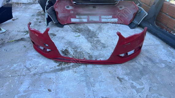 Audi A3 Hatchback Modeli İçin Çıkma Arka Tampon