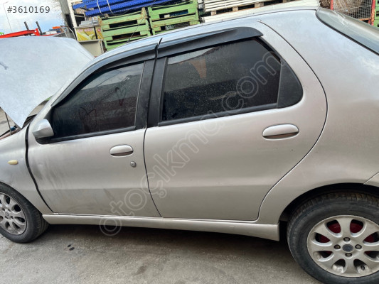 Fiat Albea sol arka kapı dolu çıkma orijinal