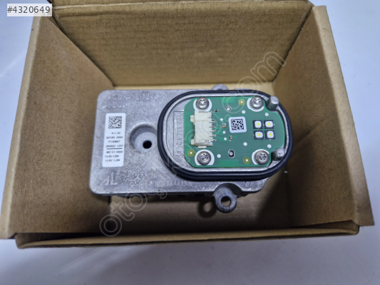 W205 C200 FAR LED MODÜLÜ BEYNİ ORJİNAL SÖKME 2014-2018