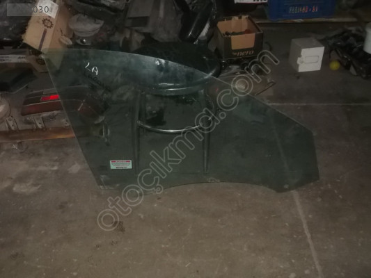 LAGUNA 2 ÇIKMA SAĞ ÖN KAPI CAMI