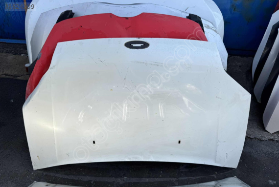 FORD CONNECT MOTOR KAPUTU ORJİNAL EYUPCAN OTO'DA