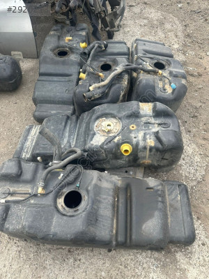 Toyota hilux yakıt deposu
