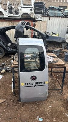 Fiat Fiorino bagaj kapağı sağ arka