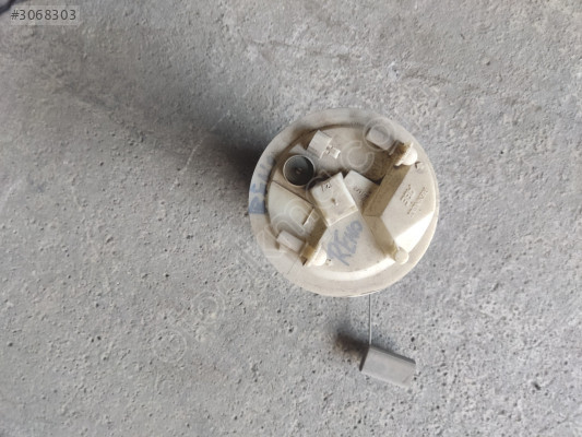 Renault Clio 2 depo şamandırası
